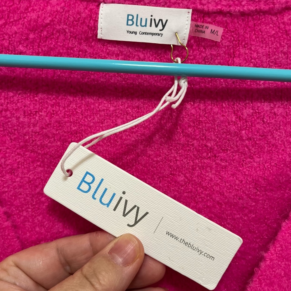 Blu Ivy Crossover Sweater - Picture 4 of 5